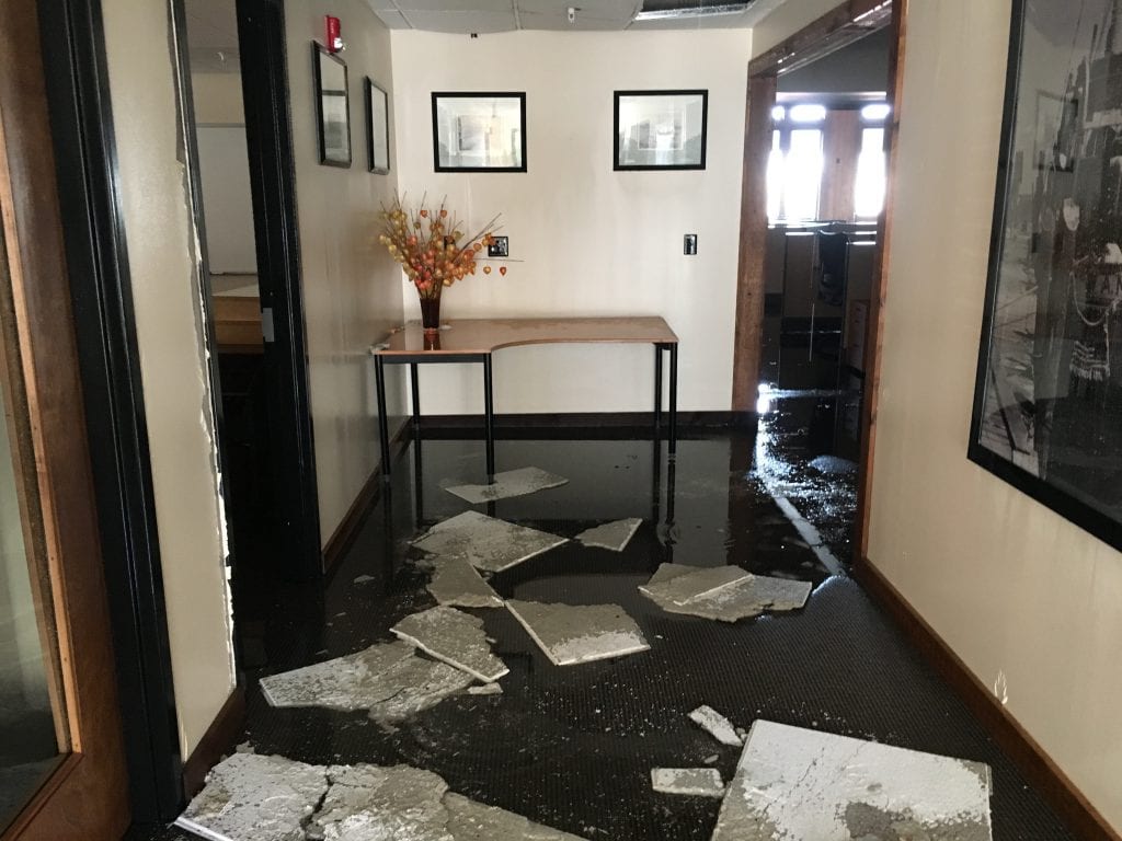 Water Damage Crawl Cleanup in Mission Viejo, California (3900)